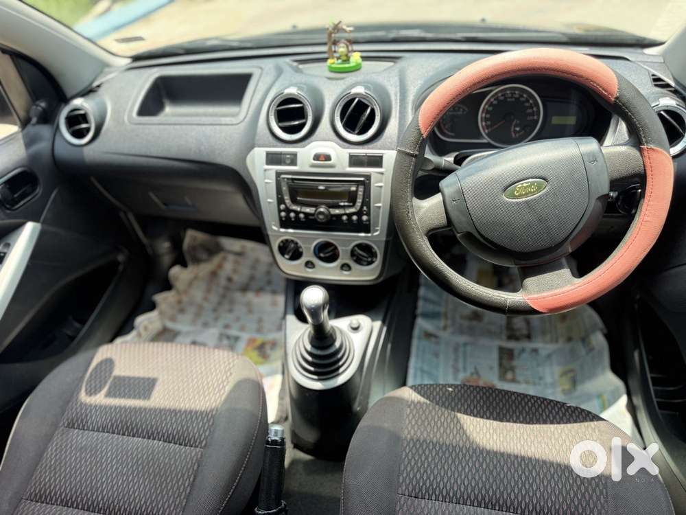 Ford Figo Petrol Zxi, 2012, Petrol