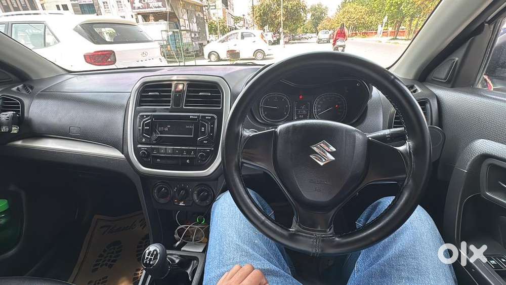 Maruti Suzuki Brezza 2016 Diesel Well Maintained