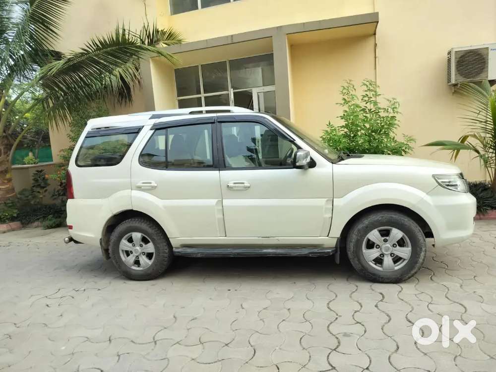 Tata Safari Storme 2014 With Manual Transmission
