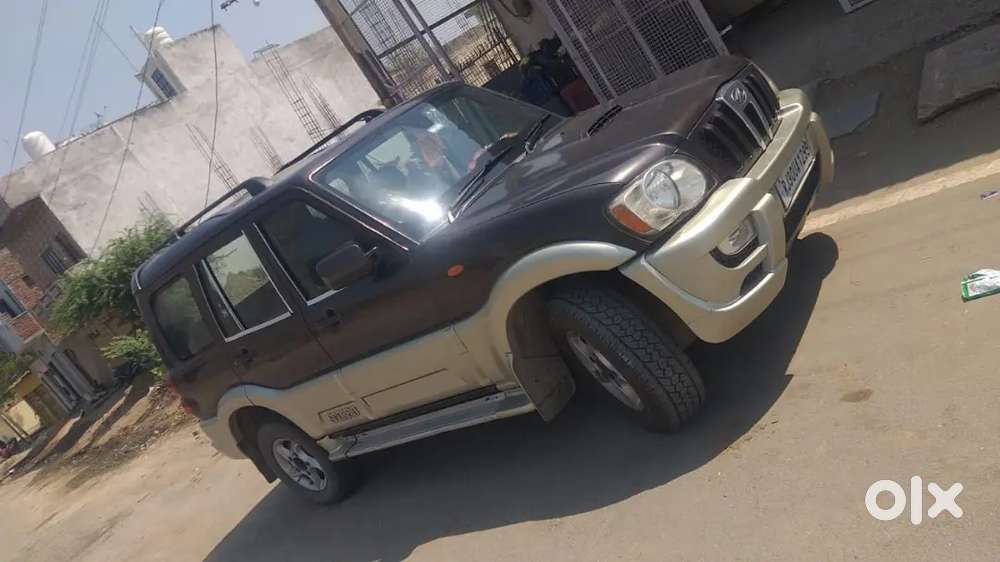 Mahindra Scorpio 2011 Diesel 200000 Km Driven