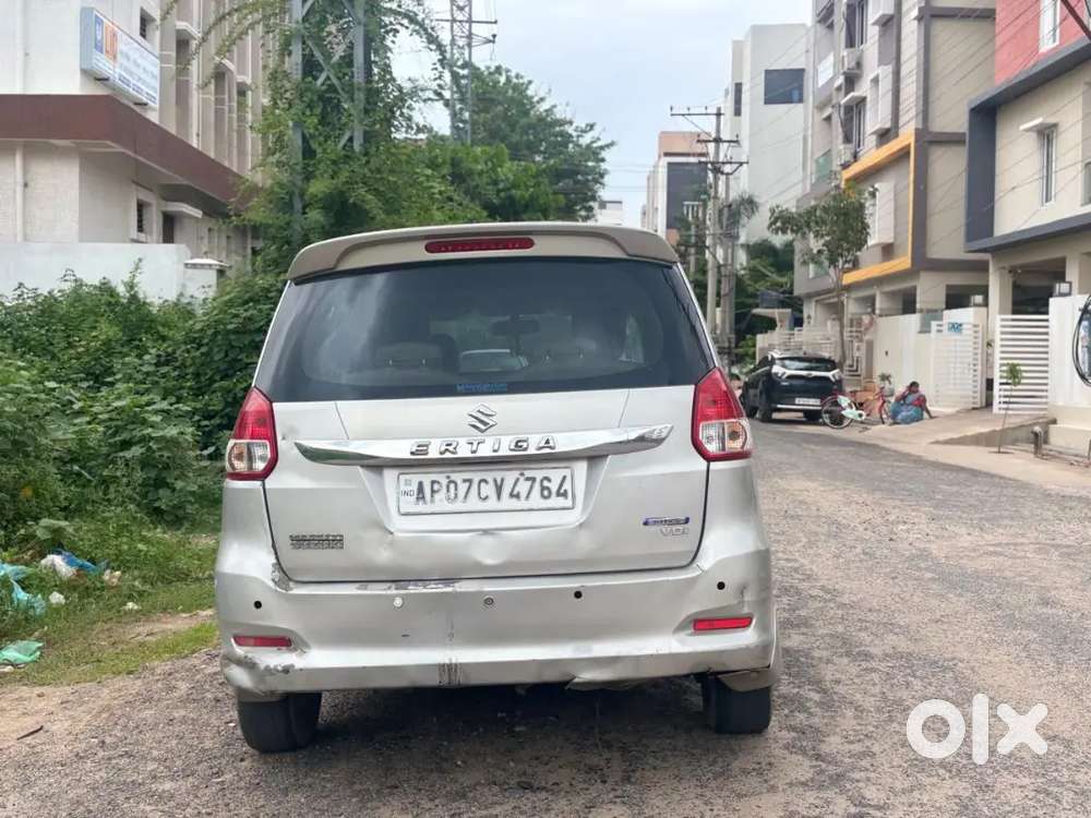 Maruti Suzuki Ertiga 2016
