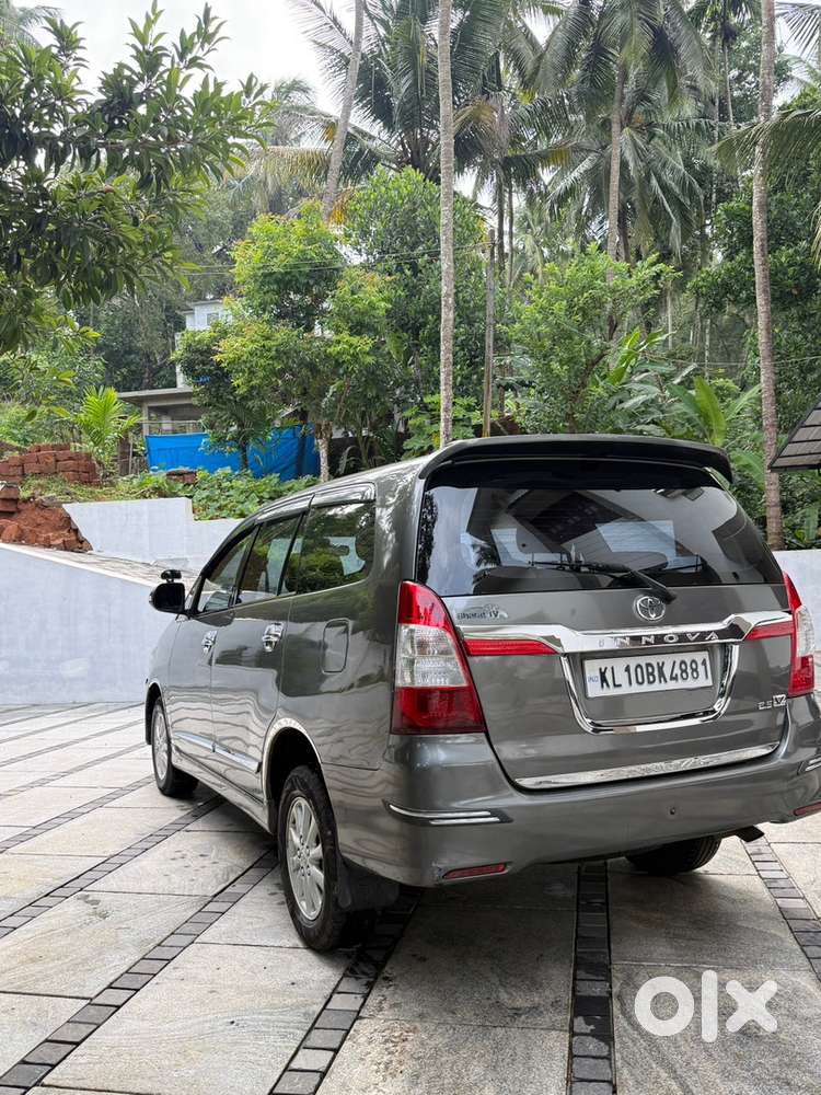 Toyota Innova 2013 Diesel Well Maintained