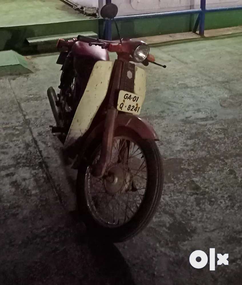 Bajaj m80 best sale old model