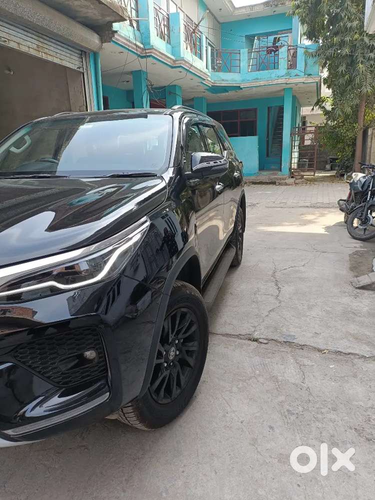 Toyota Fortuner 2023 Diesel Well Maintained