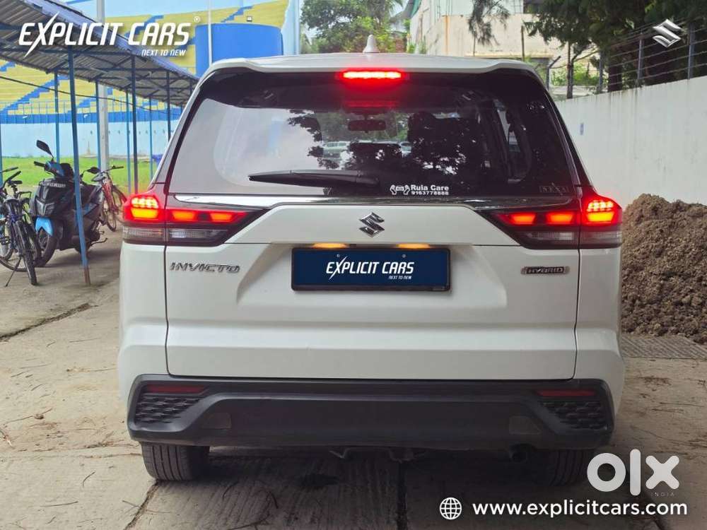 Maruti Suzuki Invicto Zeta Plus 8str, 2023, Petrol