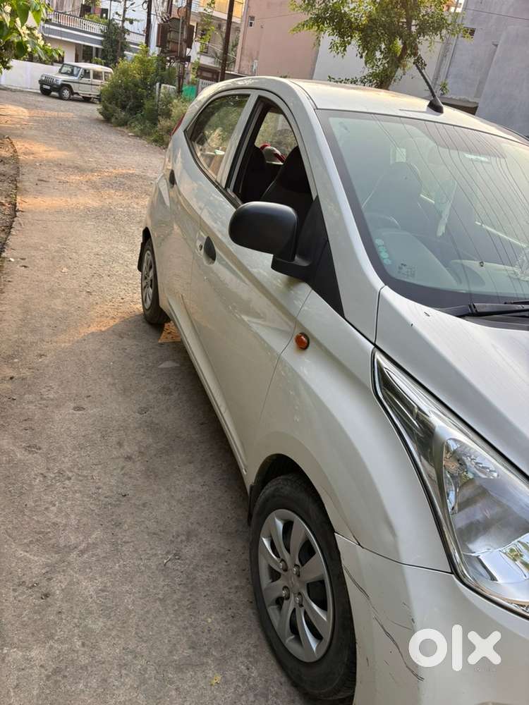 Hyundai Eon Petrol 2013