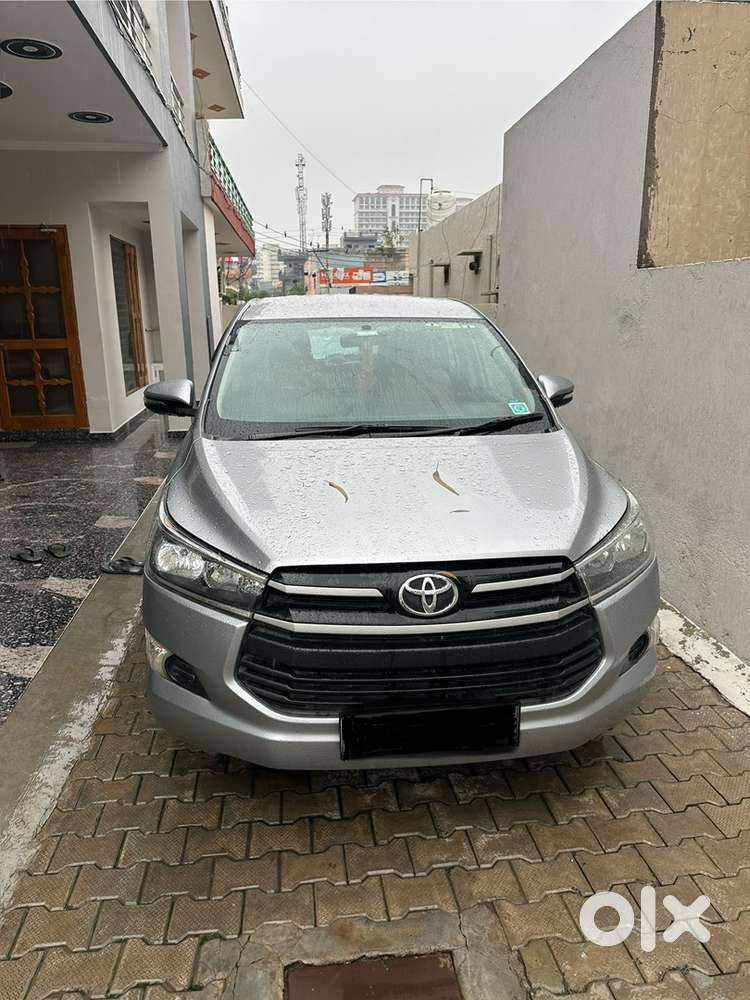 Toyota Innova Crysta 2017