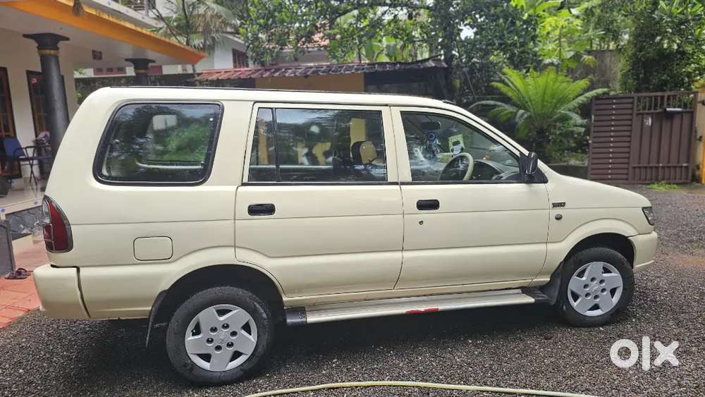 Chevrolet Tavera 2009