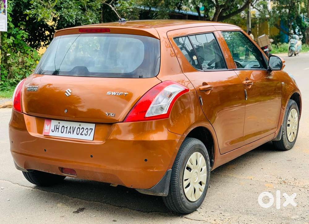 Maruti Suzuki Swift Vxi Optional, 2012, Petrol