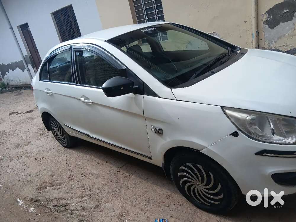Tata Zest 1.2 Revotron Xe 2016