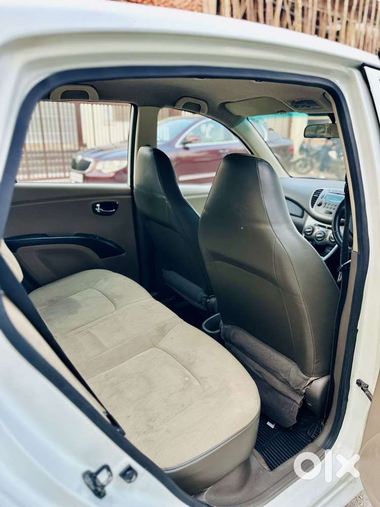 Hyundai I10 Sportz 1.1l, 2012, Petrol