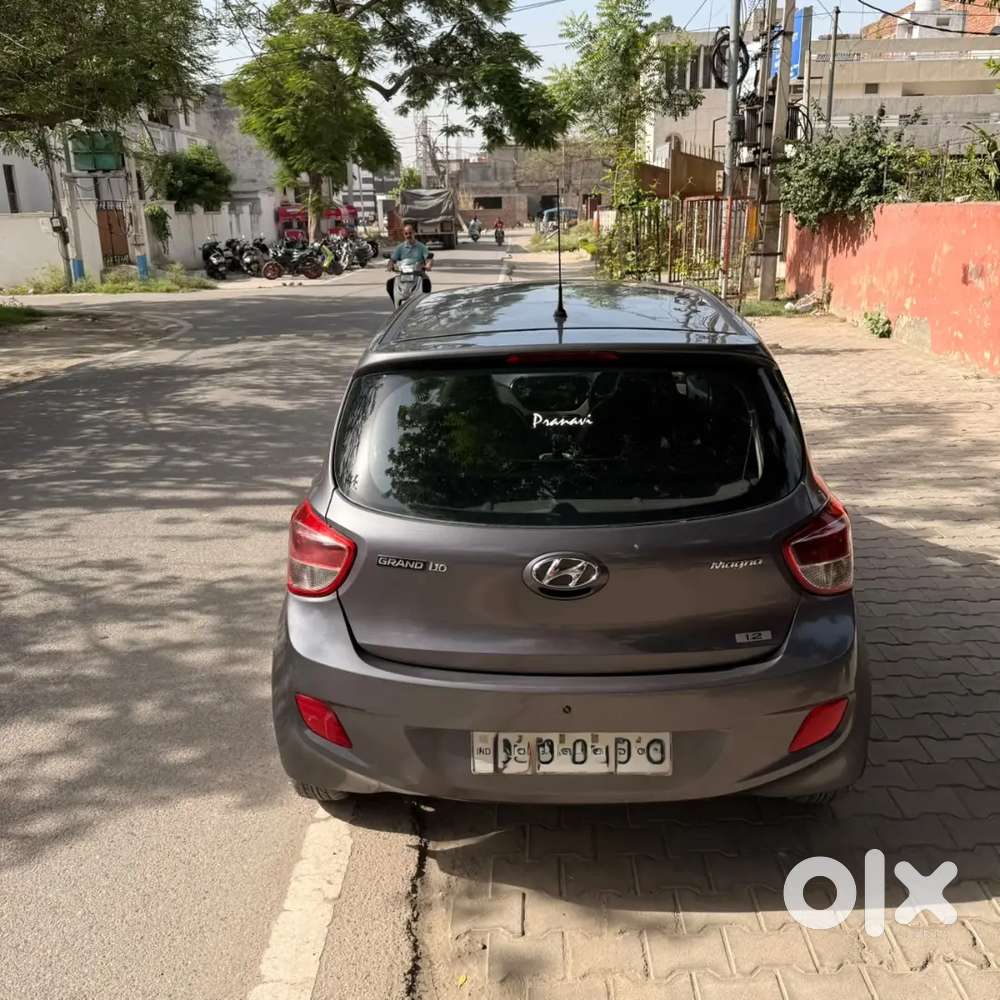 Hyundai Grand I10 2015 Petrol Well Maintained