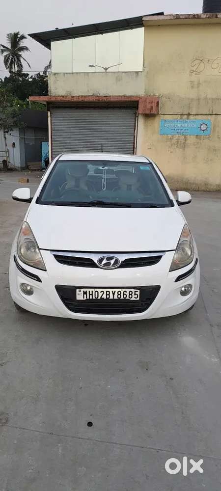 Hyundai I20 Asta Top Model 
2010 Passing Done Till 2030
3rd Owner