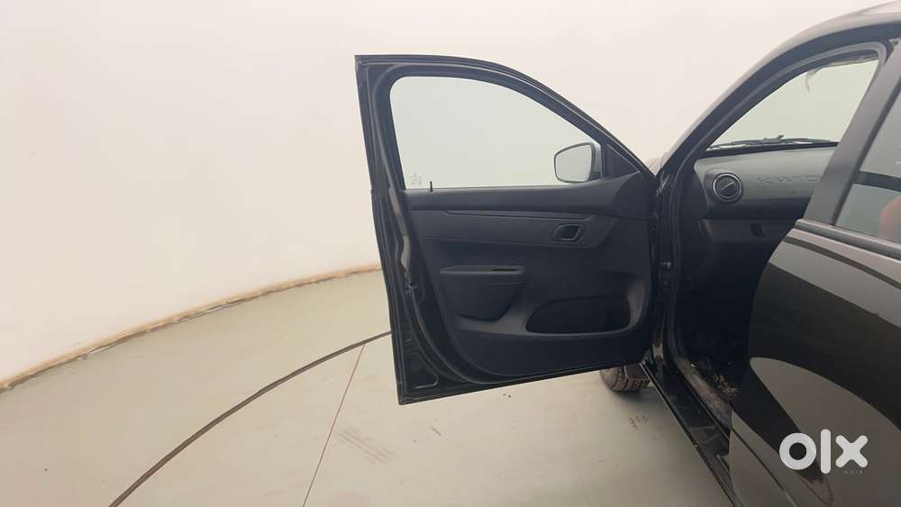 Renault Kwid Rxt 1.0, 2023, Petrol