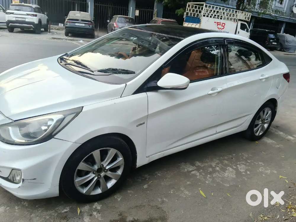 Hyundai Verna Crdi Manual 2012 Sx