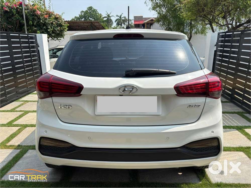 Hyundai I20 Petrol Asta Option, 2018, Petrol