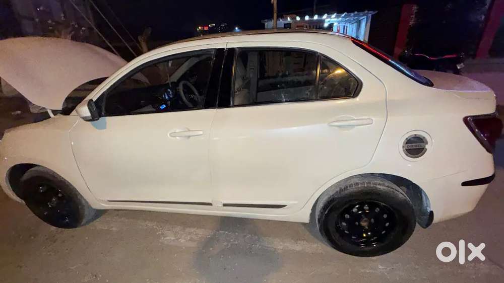Maruti Suzuki Dzire 2017 Diesel 90000 Km Driven