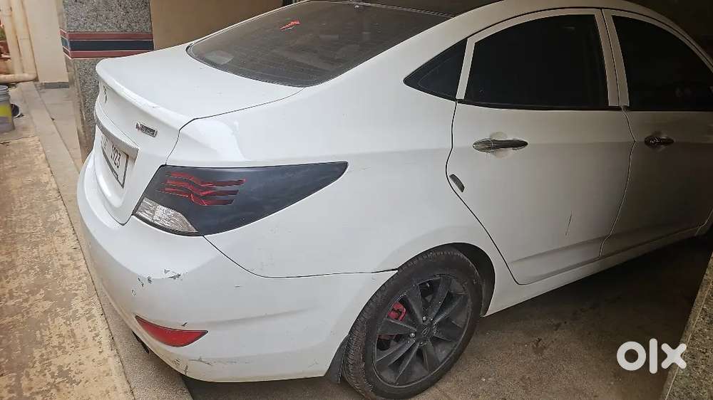 Hyundai Verna 1.6 Sx 2012
