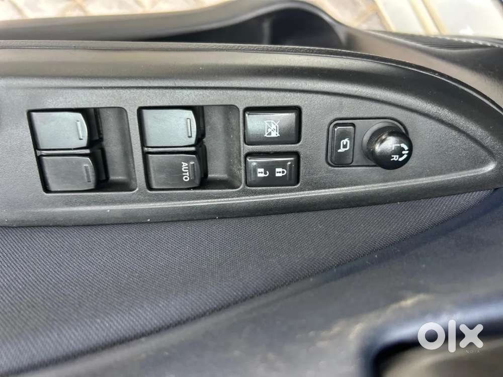 Maruti Suzuki Dzire 1.2 Vxi, 2024, Petrol