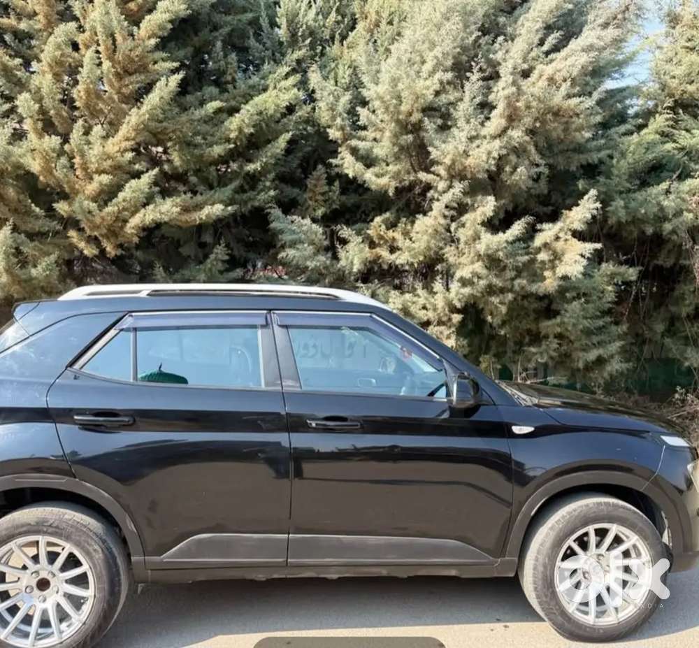 Hyundai Venue Petrol Sx 2022