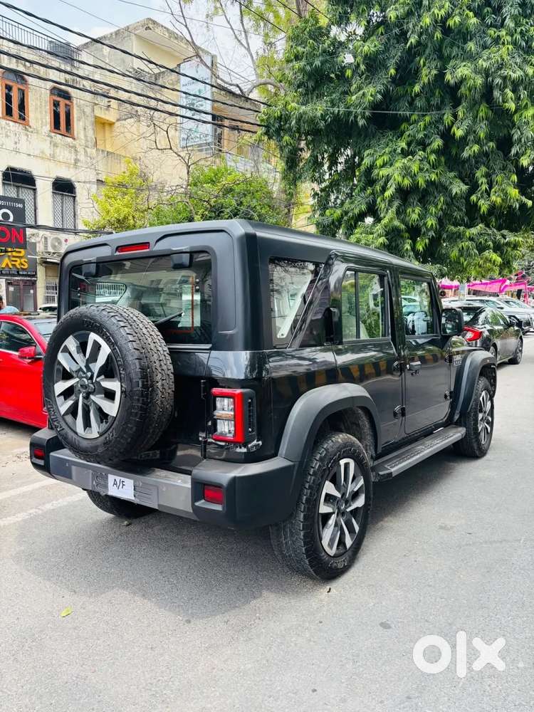 Mahindra Thar Roxx, 2024, Petrol