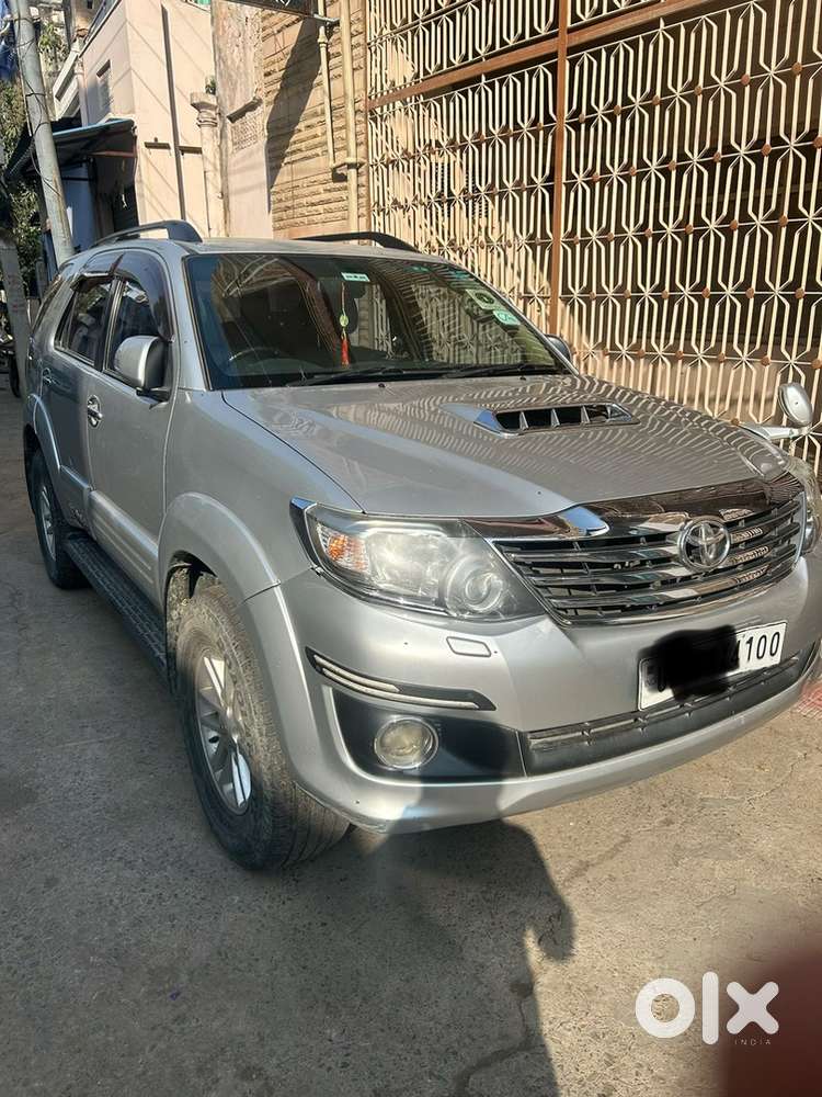 Toyota Fortuner 2014 Diesel 70000 Km Driven