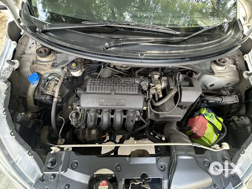 Honda Br-v I-vtec V Mt, 2016, Petrol