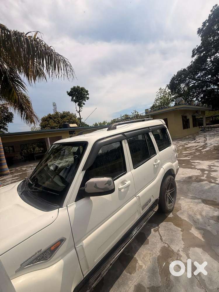 Mahindra Scorpio Diesel 2016