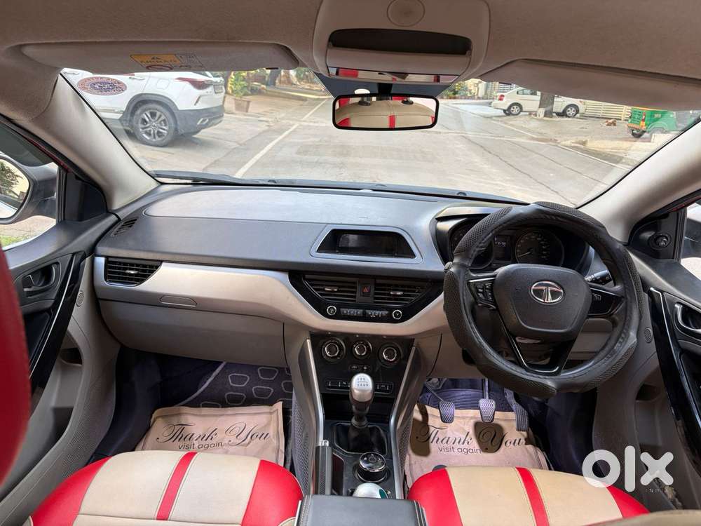 Tata Nexon Pure 1.2 Revotron Petrol 6 Mt, 2018, Petrol
