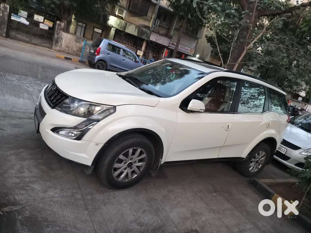 Xuv500w10 Sunroof Second Owr