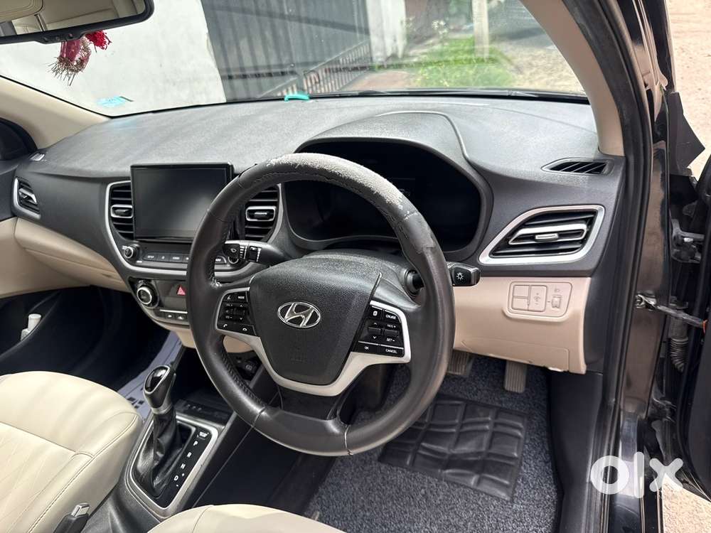 Hyundai Verna 2022 Diesel Well Maintained