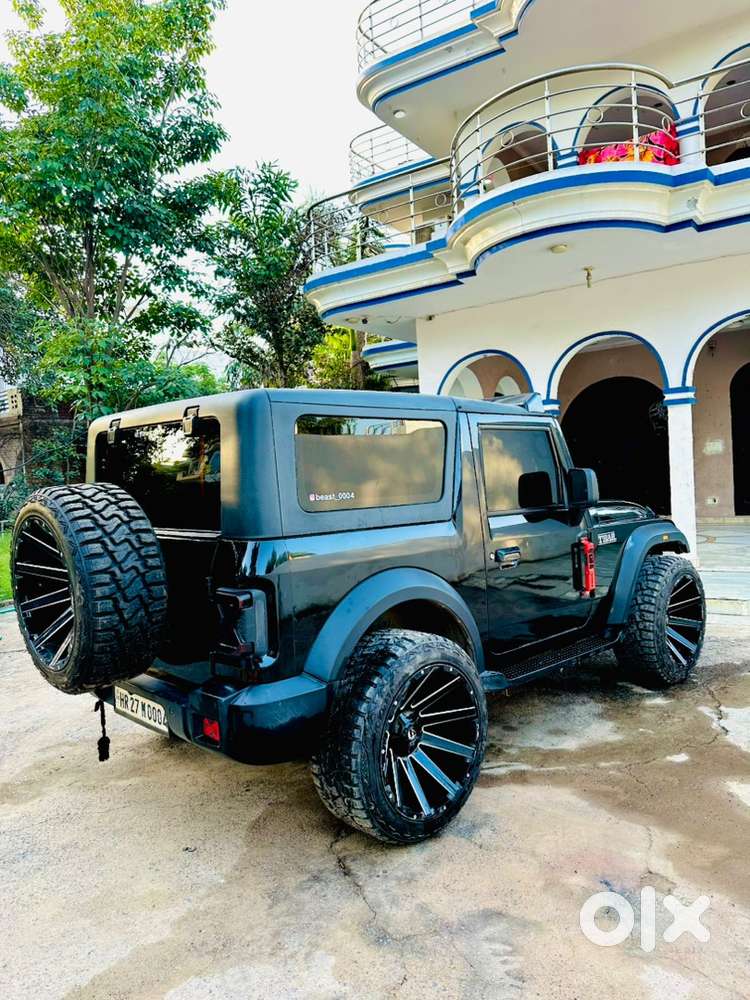Mahindra Thar Petrol 2023
