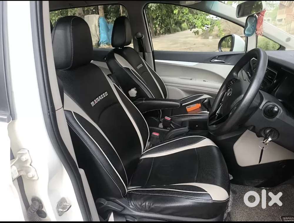 Mahindra Marazzo M8, 2018, Diesel