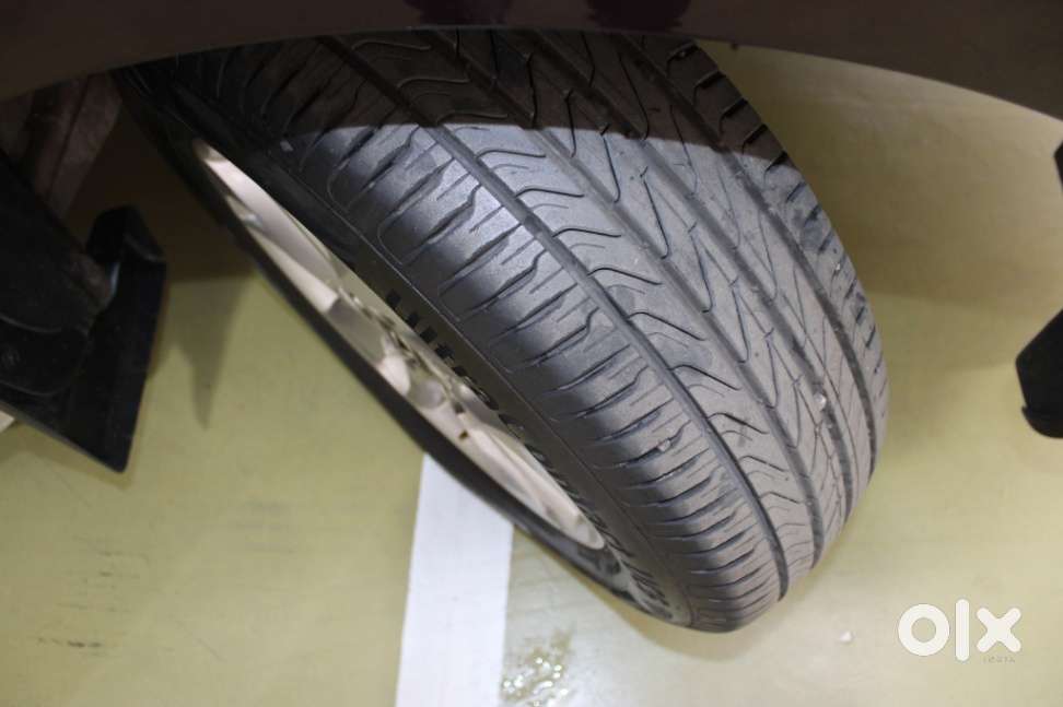 Toyota Innova Crysta 2.4 V, 2016, Diesel