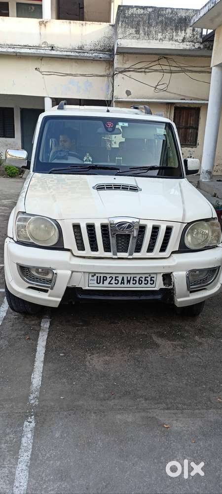 Mahindra Scorpio 2013 Diesel 150000 Km Driven