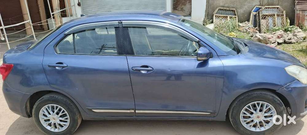Maruti Suzuki Swift Dzire Zxi+ Amt, 2017, Petrol
