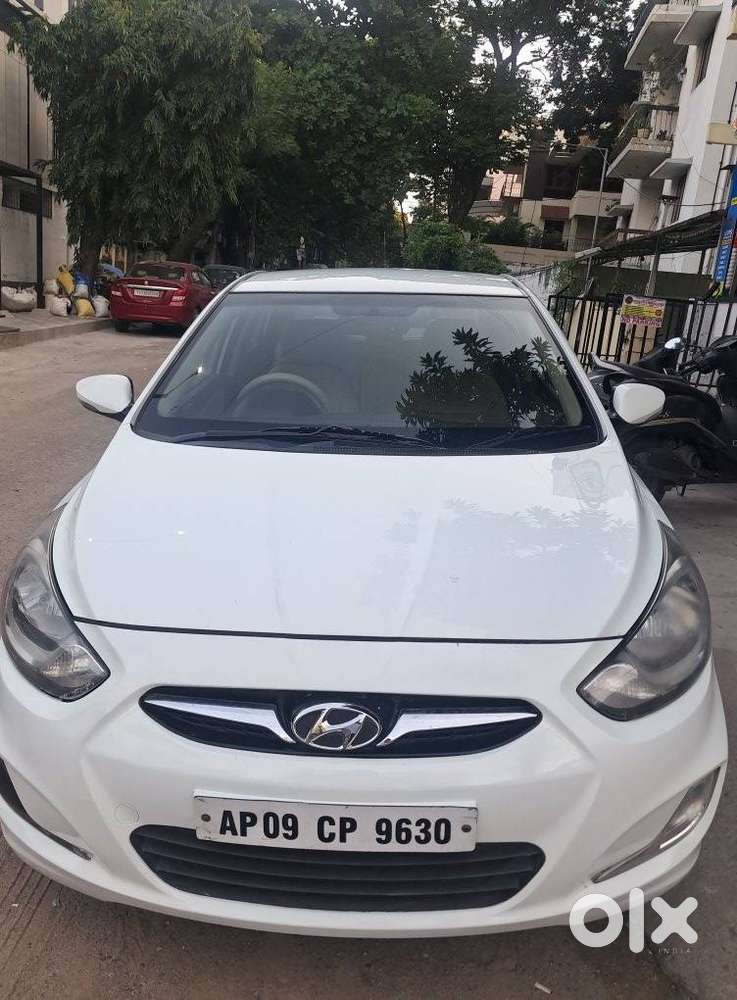 Hyundai Fluidic Verna 1.6 Crdi Sx Automatic, 2013, Diesel