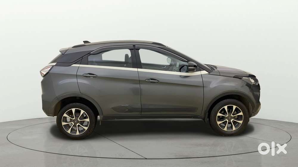 Tata Nexon 1.2 Revotron Xza Plus, 2020, Petrol