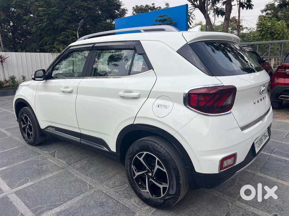 Hyundai Venue S Plus Mt 1.2 Kappa, 2021, Petrol