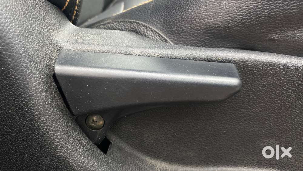 Tata Tiago 1.2 Revotron Xt, 2016, Petrol