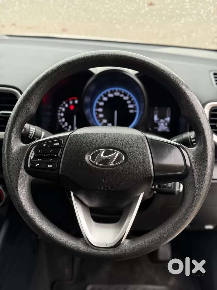 Hyundai Venue S 1.2 Petrol, 2021, Petrol