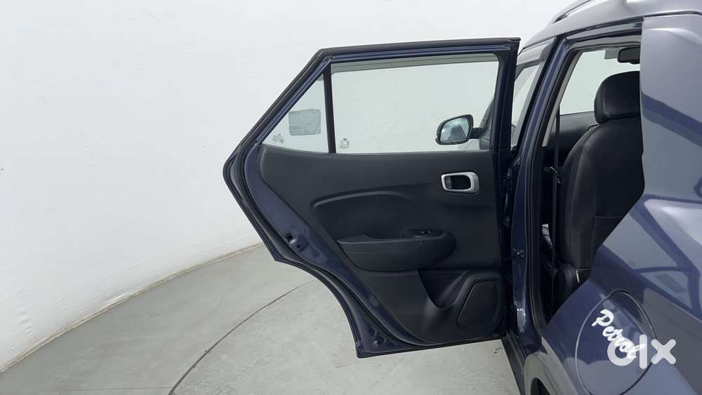 Hyundai Venue Sx Plus Turbo Dct, 2022, Petrol