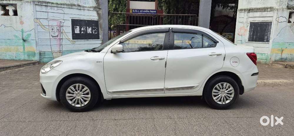 Maruti Suzuki Swift Dzire Amt Zxi Plus, 2018, Petrol