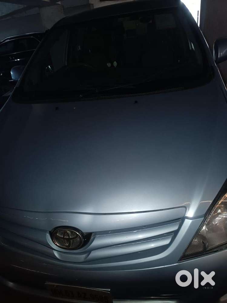 Toyota Innova 2011 Diesel / 1st Owner 125000 Km / Immaculate Condition