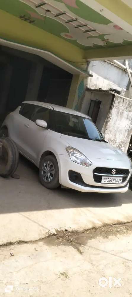 Maruti Suzuki Swift 2023 Petrol 30000 Km Driven