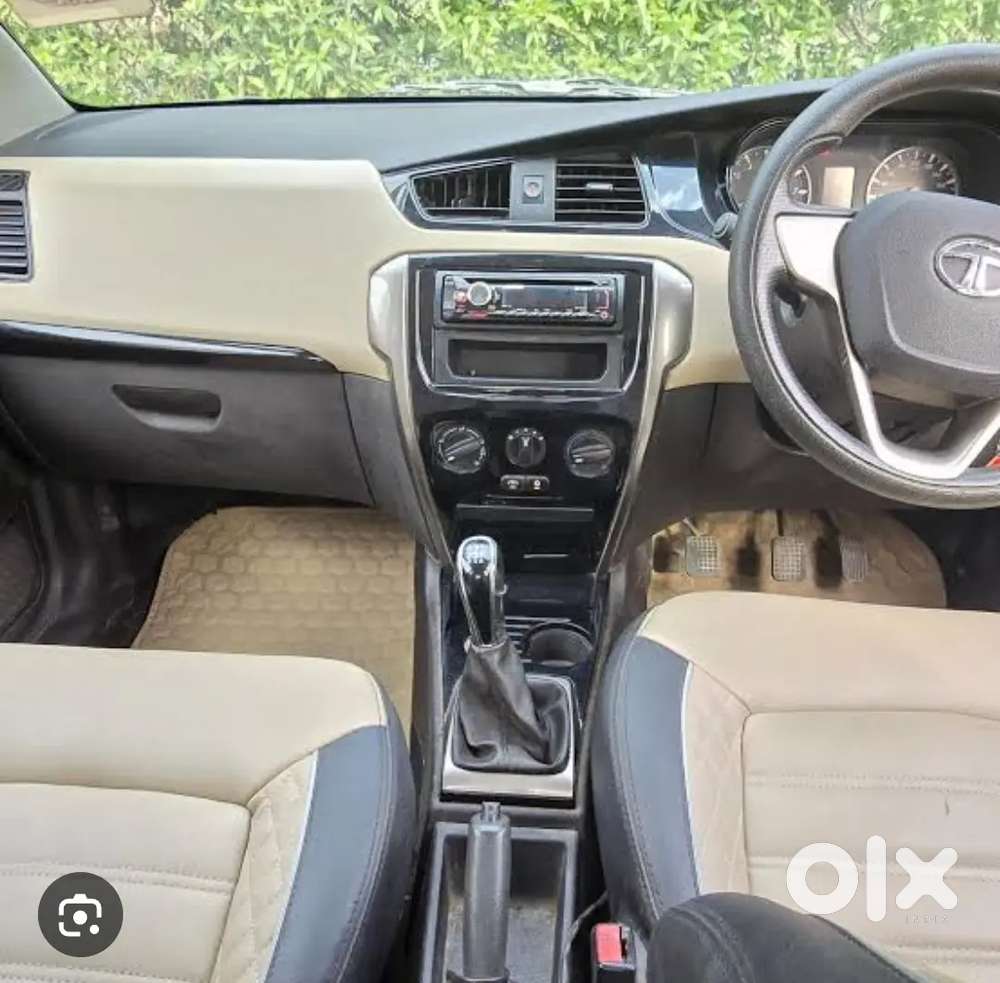 Good Condition Car Urgent Cell