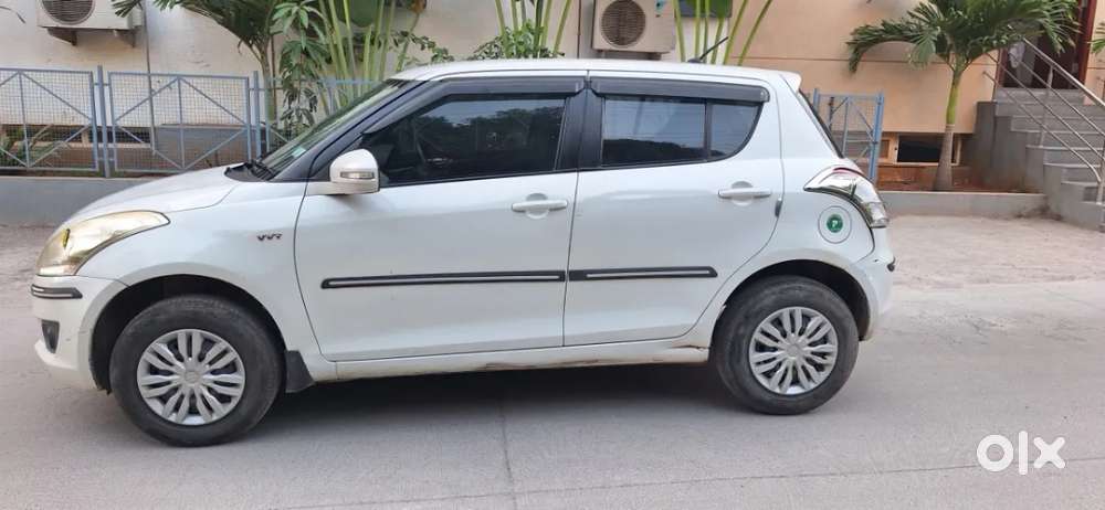 Maruti Suzuki Swift Vxi, 2013, Petrol