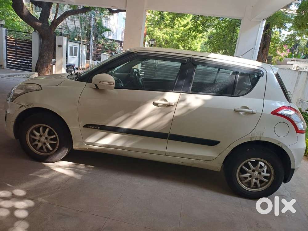 Maruti Swift Vxi 2015