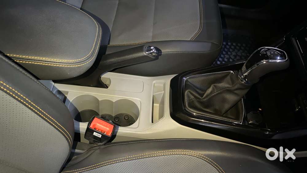 Skoda Kushaq Style 1.0l Tsi At, 2022, Petrol
