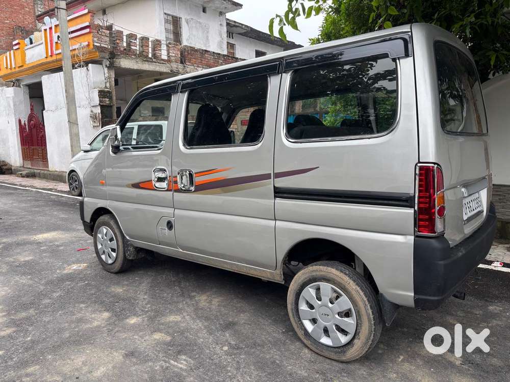 Maruti Suzuki Eeco 5 Seater Standard, 2018, Cng & Hybrids